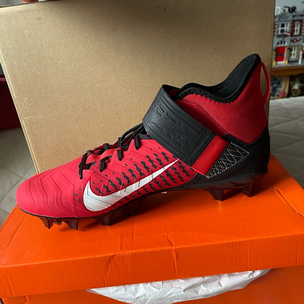Nike alpha menace pro cleats size 12.5